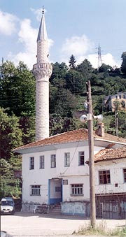 Soukpnar Camisi ve Hocaevi (2004)